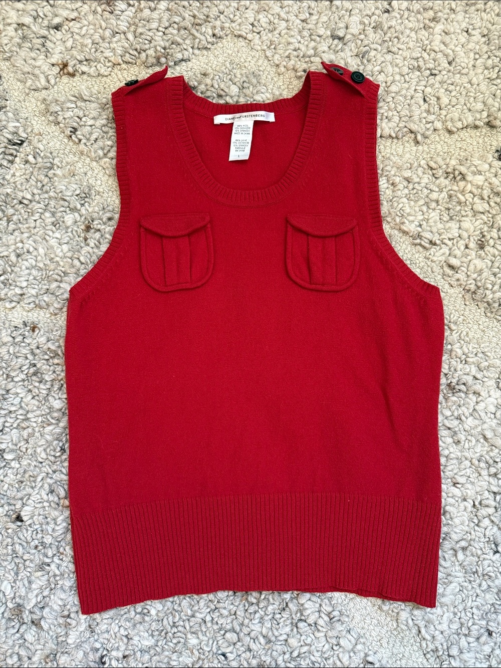 Vintage Y2K Diane von Furstenberg Red Sleeveless Knit Tank Vest with Pockets
